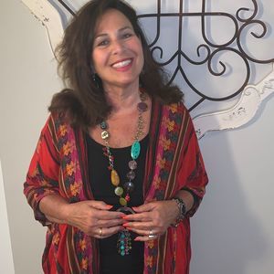 Meet your Posher, Lisa